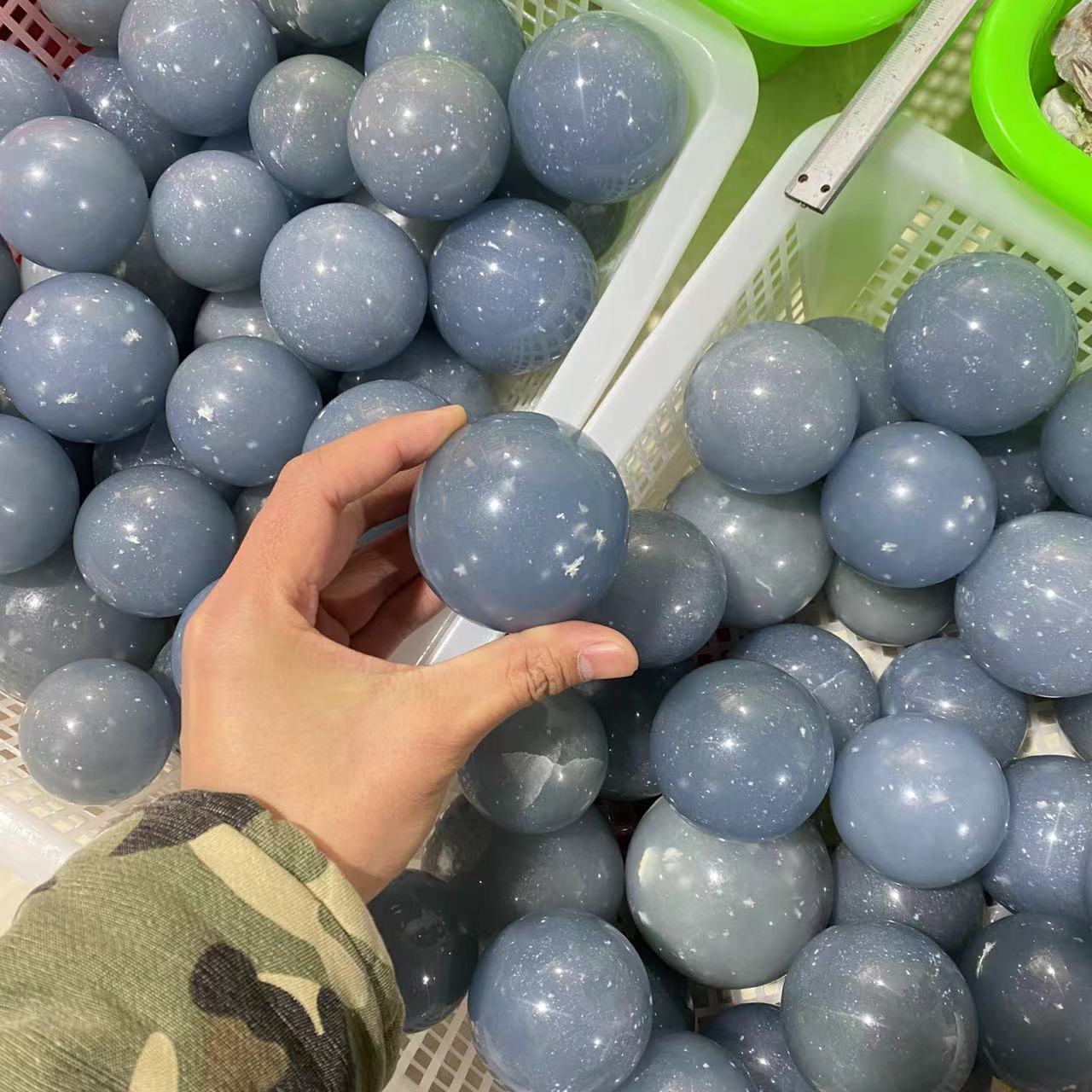 Angelita sfero, prezo per kg