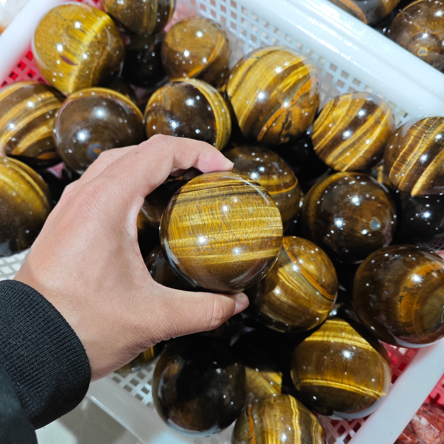 Tiger eye sphere A, price by kg
