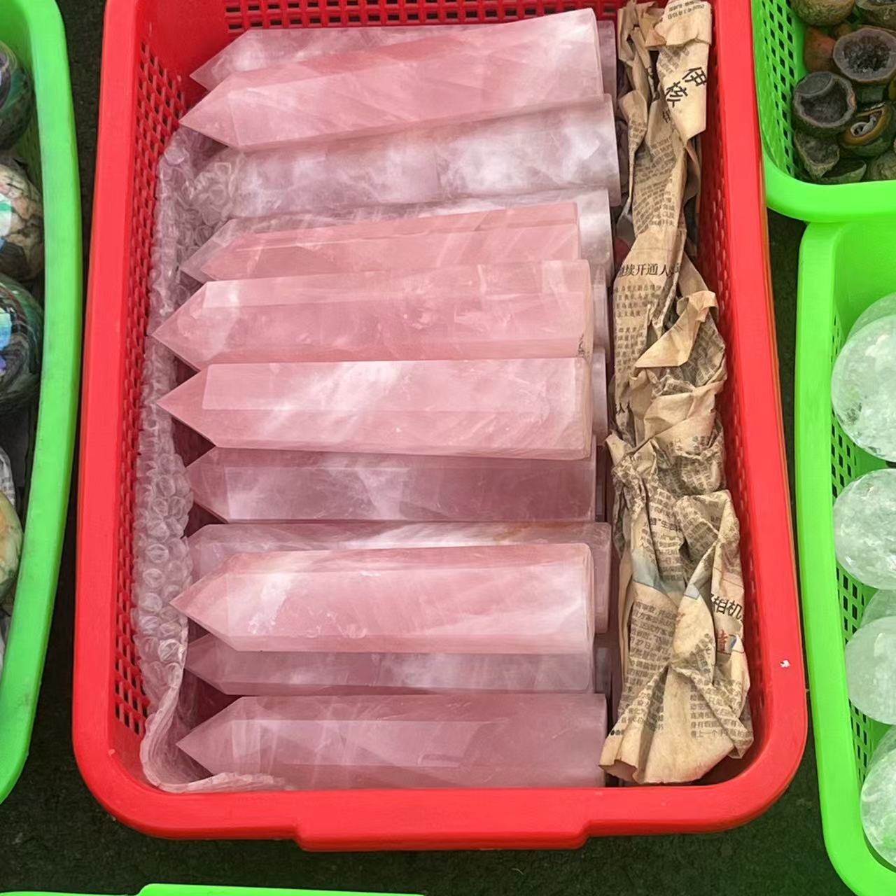 Roza kvarca turo, prezo per kg