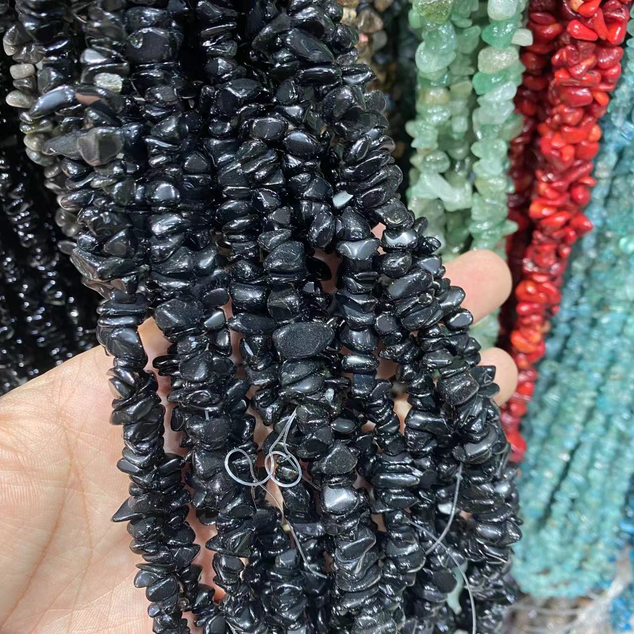 Obsidian Chips ŝnuro