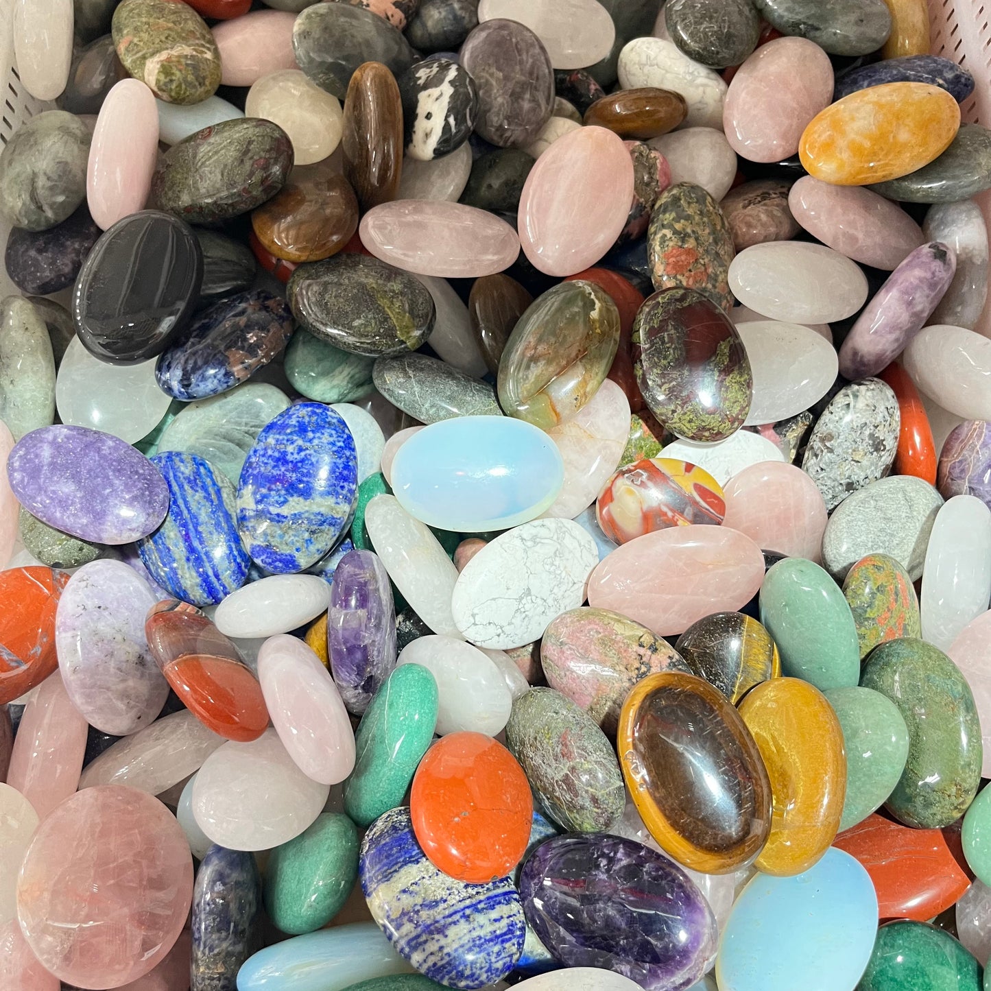 Mixed material Palm stone 60mm, price by kg