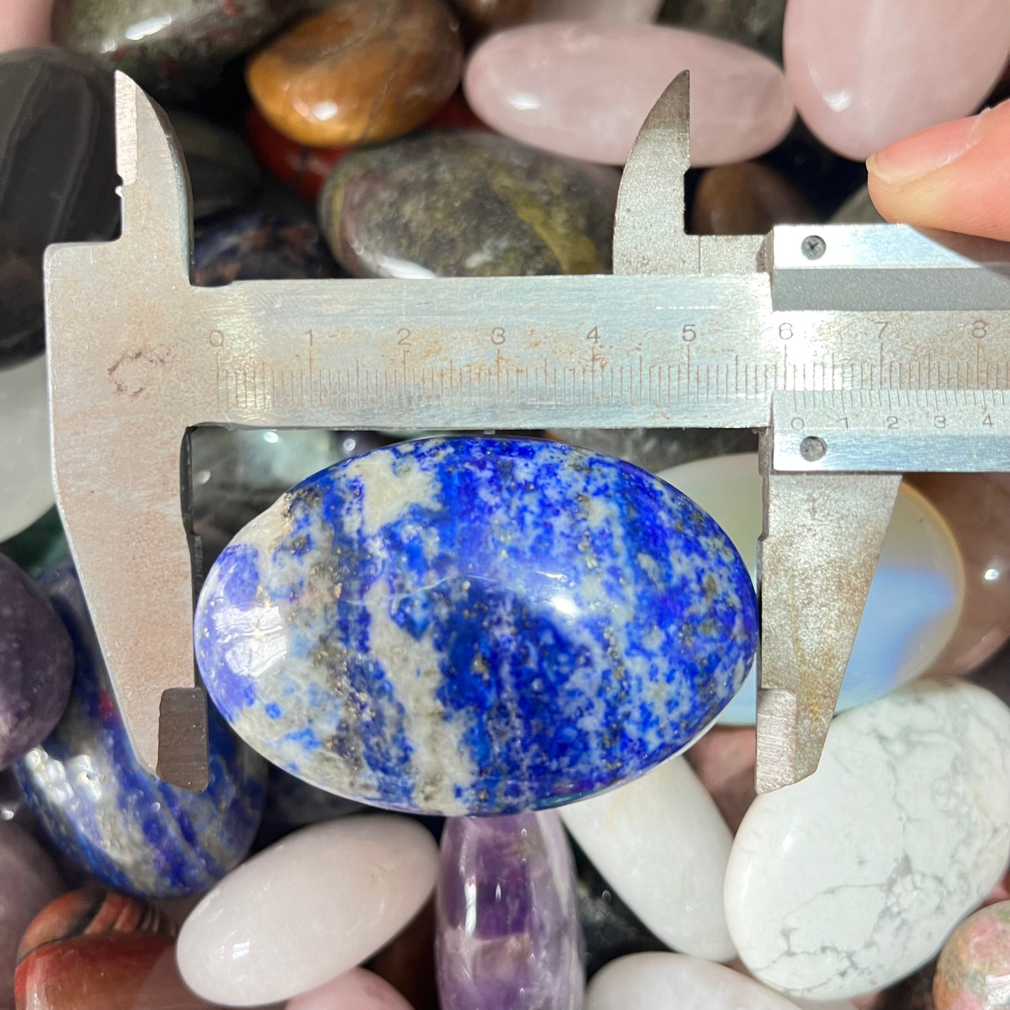 Mixed material Palm stone 60mm, price by kg