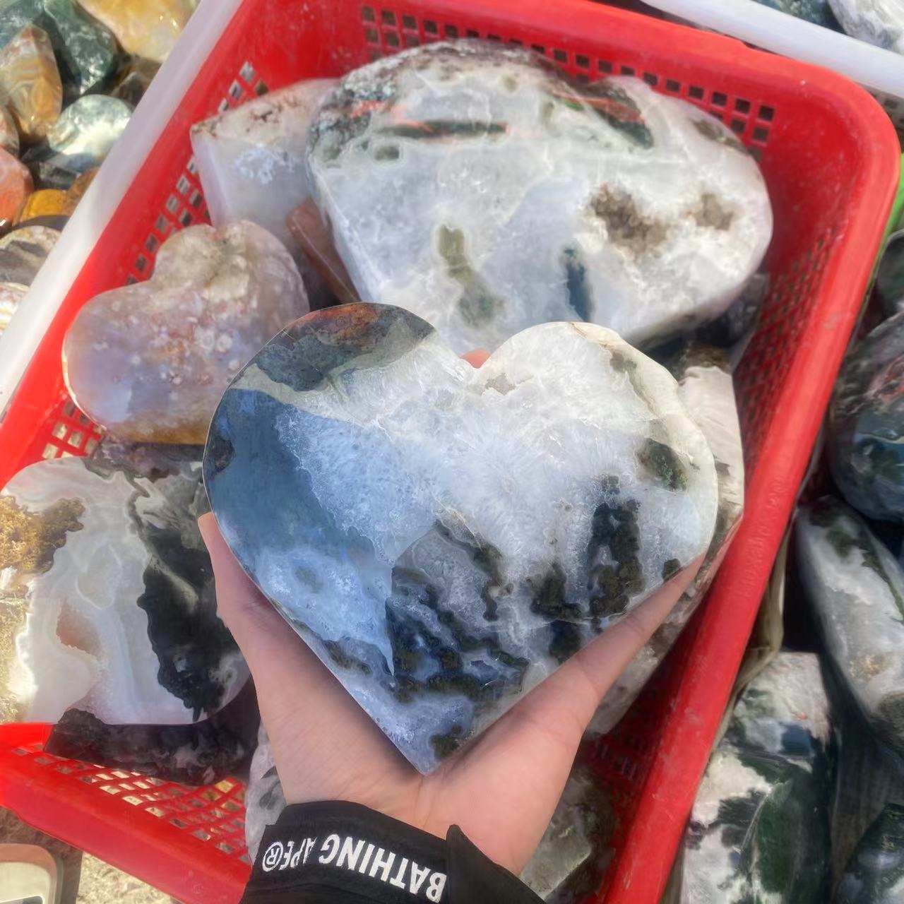 Moss agate big heart, price by kg