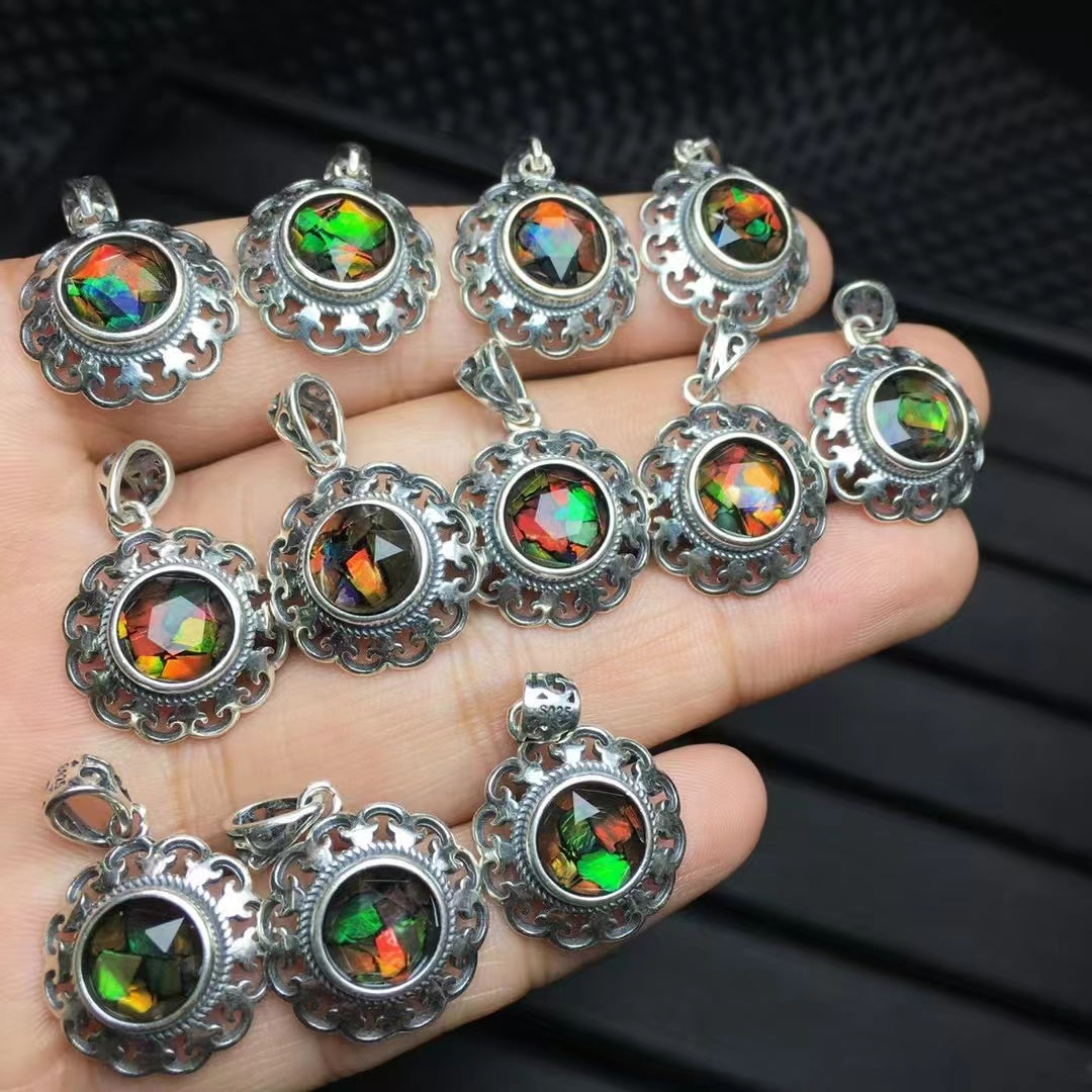 Ammolite (kudrado) arĝenta juvelo