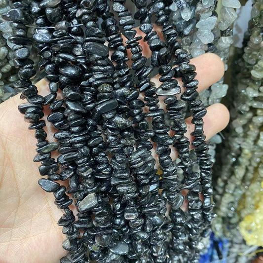 Hypersthene Chips ŝnuro